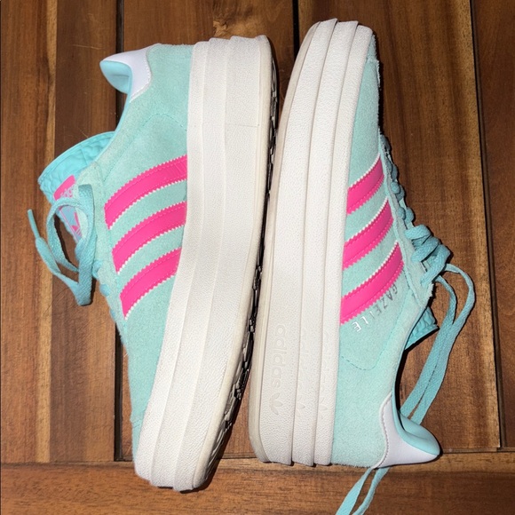 Adidas Women's GAZELLE BOLD 'FLASH AQUA LUCID PINK' - Picture 16 of 17